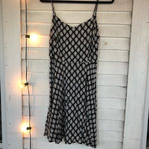 💸Old Navy Print Cami Skater Dress